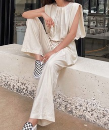 LAFFMO（ラフモ）の「セットアップ（セットアップ）」