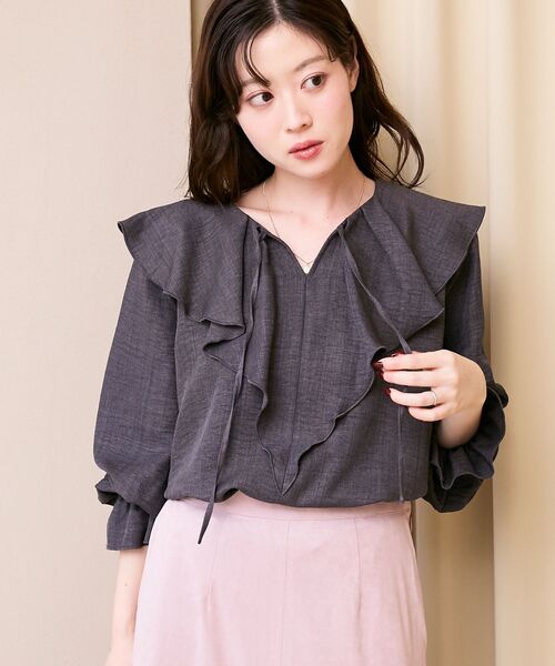 le.coeur blanc(ルクールブラン)の「《手洗い可能》ウールタッチフリルカラーブラウス(シャツ/ブラウス・レディース・オフホワイト/チャコールグレー・38)」の8枚目の写真