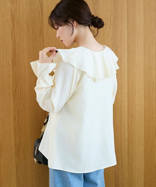 le.coeur blanc(ルクールブラン)の「《手洗い可能》ウールタッチフリルカラーブラウス(シャツ/ブラウス・レディース・オフホワイト/チャコールグレー・38)」の20枚目の写真