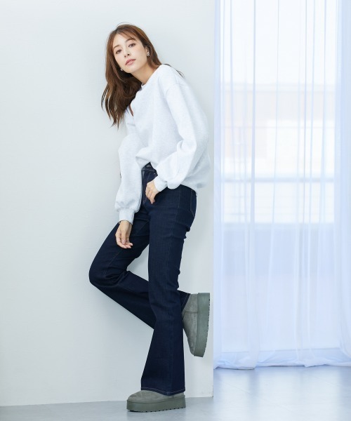 slattgir(スラットジール)の「高身長 すごのびストレッチデニムブーツカットパンツ(選べる股下82cm・86cm)(デニムパンツ・レディース・ブラック/ワンウォッシュ/ブルー・TM2/TLL1/TL1/TM1/TLL2/TL2/T3L1/T4L1/T5L1/T3L2/T4L2/T5L2)」の21枚目の写真