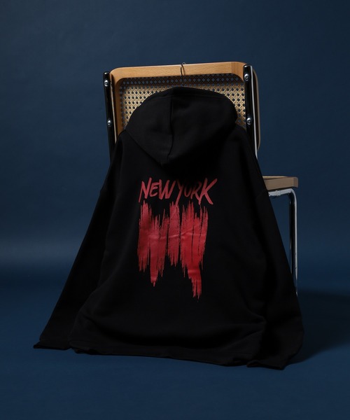FUNALIVE(ファンアライブ)の「裏起毛 スウェットプリントパーカー unisex(パーカー・メンズ・ブラック系1/グレー系1/ネイビー系1/ベージュ系2/ブラック系3/チャコール/オートミール/ネイビー/ダークグレー/グレイッシュベージュ/ブラック/ホワイト系1/ホワイト系2/グレー系2/ヘザーチャコール/杢グレー/チャコールアッシュ/ベージュ系1/ブラック系2/チャコールグレー・L/XL/M)」の7枚目の写真