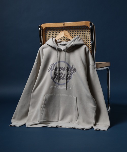 FUNALIVE(ファンアライブ)の「裏起毛 スウェットプリントパーカー unisex(パーカー・メンズ・ブラック系1/グレー系1/ネイビー系1/ベージュ系2/ブラック系3/チャコール/オートミール/ネイビー/ダークグレー/グレイッシュベージュ/ブラック/ホワイト系1/ホワイト系2/グレー系2/ヘザーチャコール/杢グレー/チャコールアッシュ/ベージュ系1/ブラック系2/チャコールグレー・L/XL/M)」の17枚目の写真