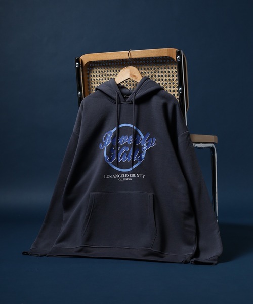 FUNALIVE(ファンアライブ)の「裏起毛 スウェットプリントパーカー unisex(パーカー・メンズ・ブラック系1/グレー系1/ネイビー系1/ベージュ系2/ブラック系3/チャコール/オートミール/ネイビー/ダークグレー/グレイッシュベージュ/ブラック/ホワイト系1/ホワイト系2/グレー系2/ヘザーチャコール/杢グレー/チャコールアッシュ/ベージュ系1/ブラック系2/チャコールグレー・L/XL/M)」の13枚目の写真