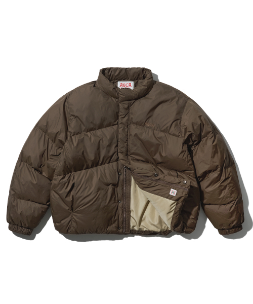 AECA(エイカ)の「AECA CURVED SHORT PUFFER JUMPER-BROWN(ダウンジャケット/コート・メンズ・その他・SMALL/MEDIUM/LARGE)」の21枚目の写真