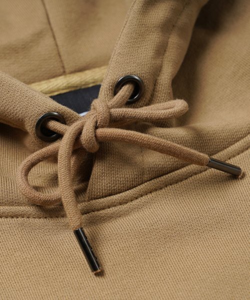 FRIZMWORKS(フリズムワークス)の「FACTA NON VERBA HOODY _ CAMEL(パーカー・レディース・その他・MEDIUM/LARGE/X-LARGE)」の4枚目の写真