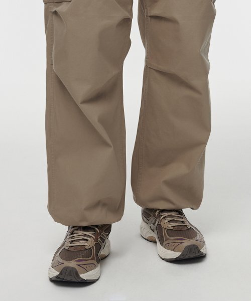 MUSINSA STANDARD（ムシンサスタンダード）の「コットンパラシュートカーゴパンツ[ベージュ]（スウェットパンツ・メンズ・その他・40/31/33/26/27/28/29/38/42/36/34/32/30）」の11枚目の写真
