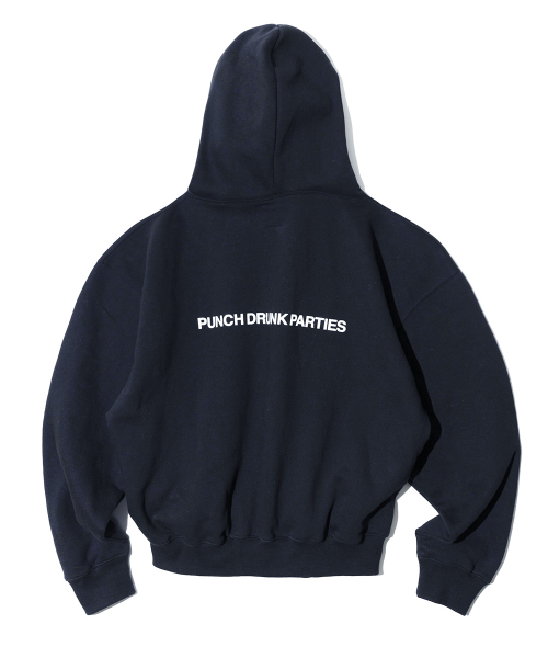 PUNCH DRUNK PARTIES（パンチドランクパーティーズ）の「Circle Logo Oversized Hoodie (NAVY)（パーカー・レディース・その他・1/2/0/3）」の2枚目の写真