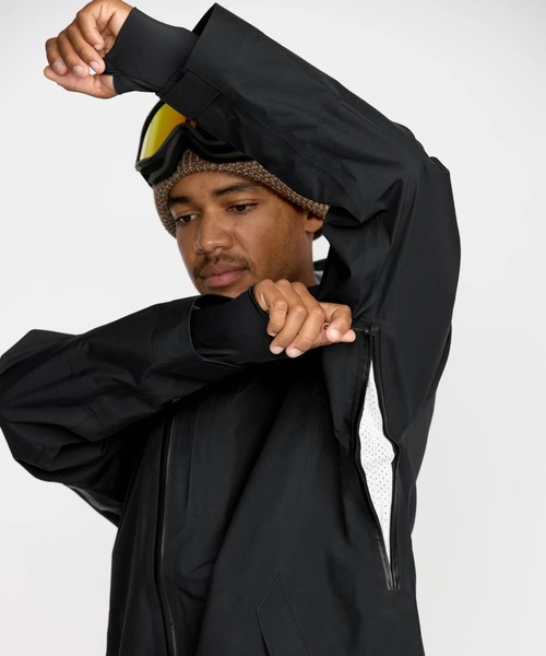 VOLCOM（ボルコム）の「VOLCOM TESTER 3L GORE-TEX JACKET/ボルコムスキースノーボードウェア(ゴアテックスジャケット)（その他アウター・メンズ・ブラック/キャメル・SMALL/MEDIUM）」の12枚目の写真