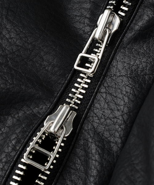 DANKE SCHON(ダンケシェーン)の「DankeSchon/ダンケシェーン/PU SHORT BLOUSON COWHIDE(ブルゾン・レディース・ブラック・M/S/L)」の21枚目の写真