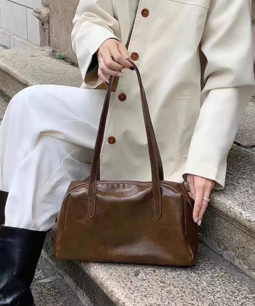 セール】【NuNuNa】合成皮革ヴィンテージライクボストンバッグ