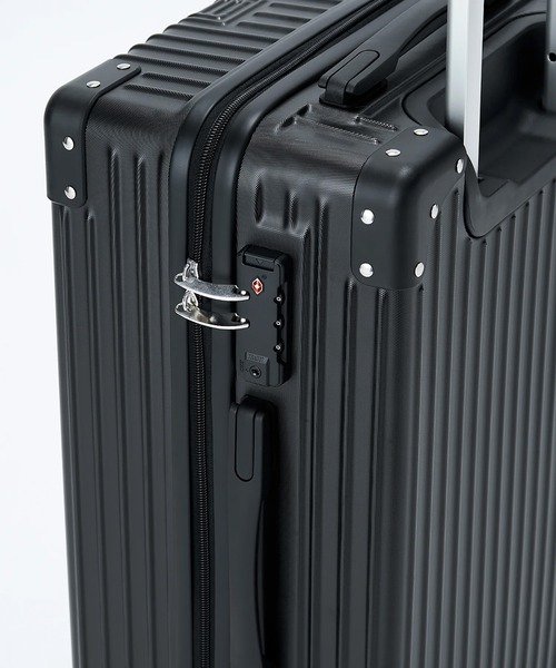 DC(ディーシー)の「DC/ディーシー スーツケース キャリーバッグ DC CC GRAFFIK S 34L DCB261202(スーツケース/キャリーバッグ・メンズ・ブラック×ホワイト/シルバー×ブラック・FREE)」の9枚目の写真