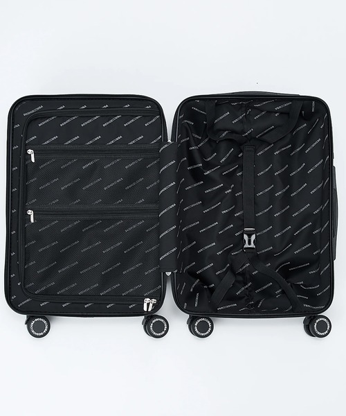 DC(ディーシー)の「DC/ディーシー スーツケース キャリーバッグ DC CC GRAFFIK S 34L DCB261202(スーツケース/キャリーバッグ・メンズ・ブラック×ホワイト/シルバー×ブラック・FREE)」の11枚目の写真