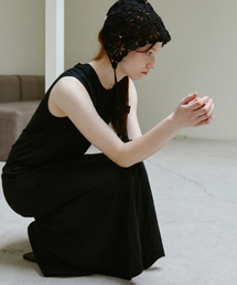 ILOIL（イロイル）の「CRINKLED SLEEVELESS DRESS_BLACK（ワンピース）」
