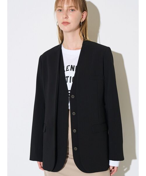 ELENDEEK（エレンディーク）の「レイヤードカラーレスジャケット（ノーカラージャケット・レディース・アイボリー/ブラック・FREE）」の10枚目の写真