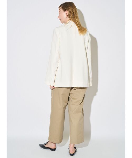 ELENDEEK（エレンディーク）の「レイヤードカラーレスジャケット（ノーカラージャケット・レディース・アイボリー/ブラック・FREE）」の20枚目の写真