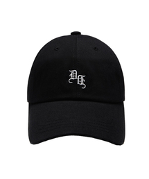 DVAN（ドゥヴァン）の「DD GOTHIC LOGO CAP - Ivory White（キャップ）」