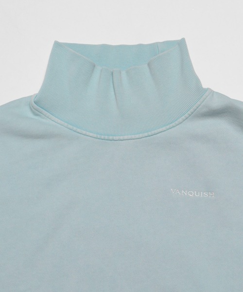 VANQUISH（ヴァンキッシュ）の「VANQUISH / ヴァンキッシュ ピグメント Dyed ハイネック スウェットシャツ（パーカー・メンズ・ブルー/グリーン/ブラック・L/M）」の12枚目の写真