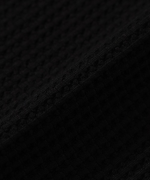 NANGA(ナンガ)の「AIRFLEX WAFFLE L/S TEE/エアフレックス ワッフル ロングスリーブ Tシャツ(Tシャツ/カットソー・メンズ・ホワイト/ブラック/ブルー系その他・XL/L/M/S)」の10枚目の写真