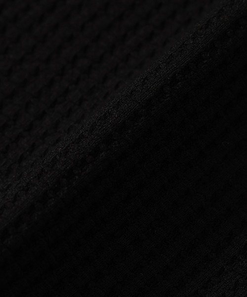 NANGA(ナンガ)の「AIRFLEX WAFFLE L/S TEE/エアフレックス ワッフル ロングスリーブ Tシャツ(Tシャツ/カットソー・メンズ・ホワイト/ブラック/ブルー系その他・XL/L/M/S)」の11枚目の写真