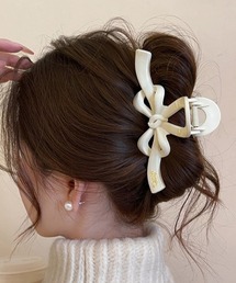 Vini（ヴィニ）の「大きめ べっ甲 リボン ヘアクリップ / バンスクリップ（バレッタ/ヘアクリップ）」