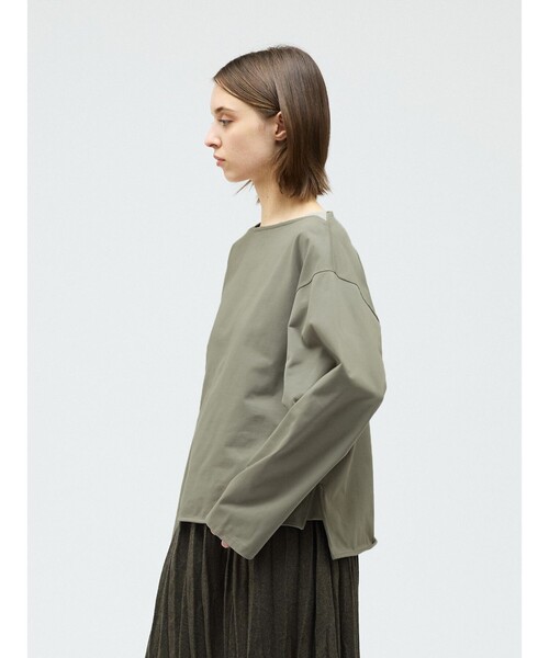 mizuiroind(ミズイロインド)の「mizuiro ind バスクシャツ(Tシャツ/カットソー・レディース・ベージュ/スモークピンク/ブラック/オフホワイト/グレー・FREE)」の13枚目の写真