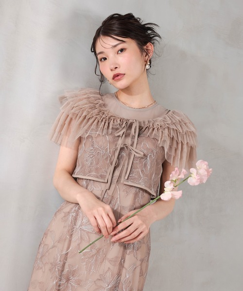 Kana(カナ)の「花柄刺繍レース フリル ボレロ 総レース マーメイドワンピース 2点セット パーティー ドレス 結婚式 お呼ばれ オケージョン(ドレス・レディース・カーキ/ベージュ/ブルー・M)」の7枚目の写真