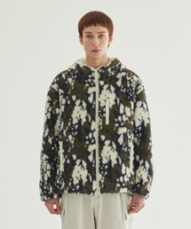 カモパターンシェルパフードジャケットチャコール