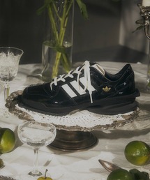 adidas（アディダス）の「フォーラムキュビズム / FORUM CUBISM / アディダスオリジナルス adidas Originals（スニーカー）」