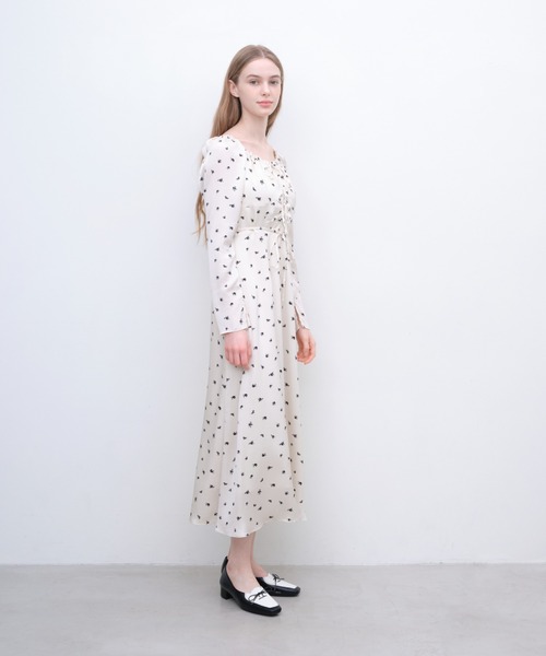 Launa lea（ラウナレア）の「バイカラーレースアップパンプス(0616)（パンプス・レディース・ブラック/ライトベージュ/ブルーグレー・22.0cm/22.5cm/23.0cm/23.5cm/24.0cm/24.5cm/25.0cm）」の18枚目の写真