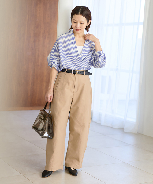 IENA（イエナ）の「ダブルクロスバレルパンツ（その他パンツ・レディース・ブラック/ベージュ・34/36/38/40）」の4枚目の写真