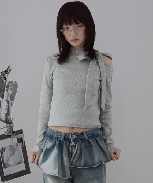 Ulysses(ユリシス)の「ワンショルダーリボンカットソー(Tシャツ/カットソー・レディース・ホワイト/ブラック/グレー・M/S)」の3枚目の写真