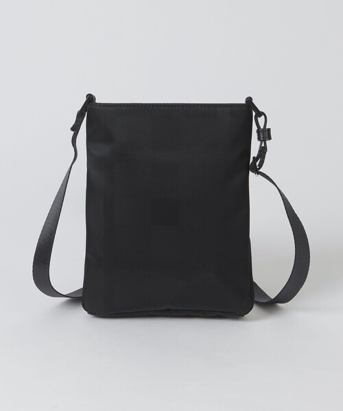 BLACK LABEL CRESTBRIDGE（ブラックレーベル・クレストブリッジ）の「BLACK of  BLACKs ミニショルダーバッグ（ショルダーバッグ・メンズ・ブラック・FREE）」の5枚目の写真