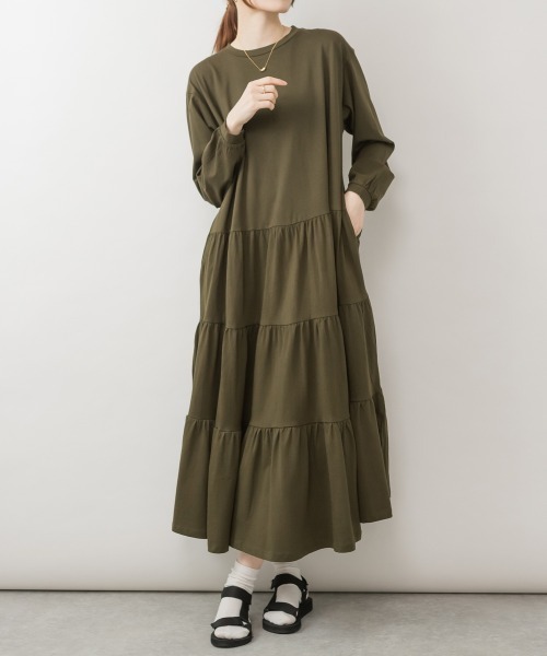aity（アイティ）の「M-5L ティアードロングワンピース（ワンピース・レディース・ブラック/カーキ/チャコールグレー/グレイッシュベージュ・4L～5L/LL～3L/M～Ｌ）」の13枚目の写真