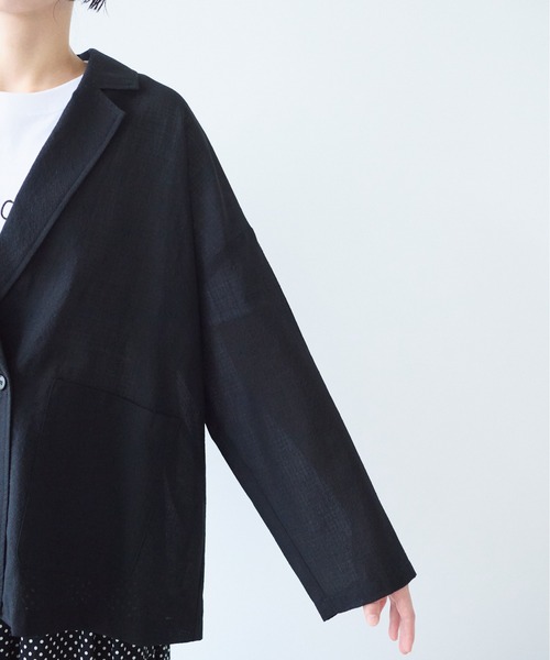 yuni(ユニ )の「sheer summer Wool-Polyester Voil tailored ジャケット(テーラードジャケット・レディース・ブラック/グリーン・FREE)」の14枚目の写真