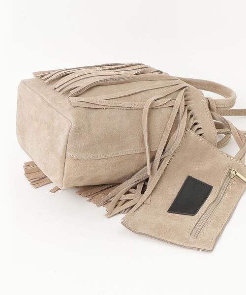 fredy emue（フレディエミュ）の「【AULENTTI/オーレンティ】 フリンジミニトートバッグ（ショルダーバッグ・レディース・ブラウン/ベージュ・FREE）」の8枚目の写真