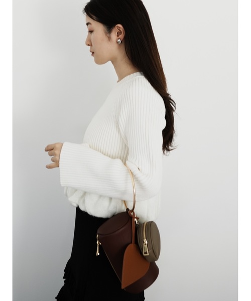 Katrin TOKYO(カトリーントーキョー)の「bell sleeve balloon knit(ニット/セーター・レディース・アイボリー/ブラック・XS/FREE)」の17枚目の写真