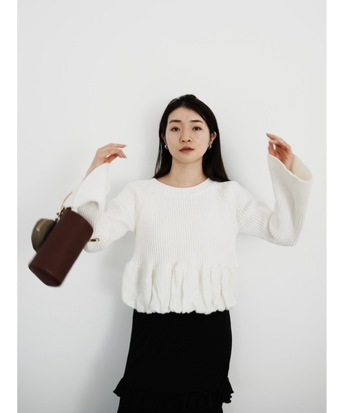 Katrin TOKYO(カトリーントーキョー)の「bell sleeve balloon knit(ニット/セーター・レディース・アイボリー/ブラック・XS/FREE)」の20枚目の写真