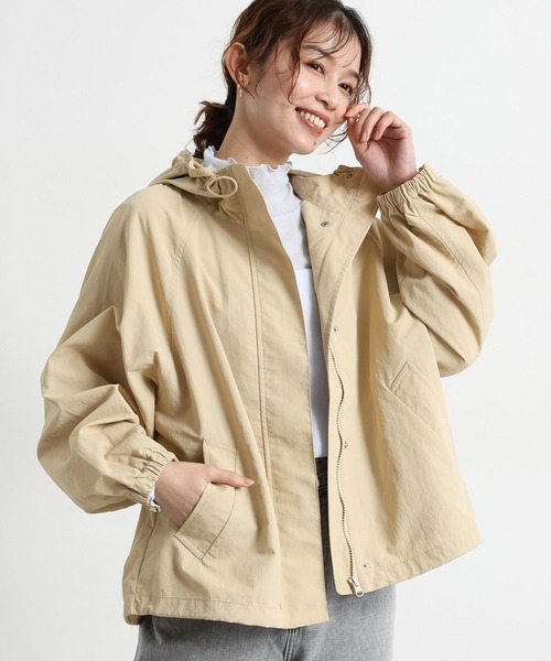studio CLIP（スタディオクリップ）の「【撥水】ドルマンスリーブマウンテンパーカー（マウンテンパーカー・レディース・アイボリー/ベージュ・FREE）」の8枚目の写真