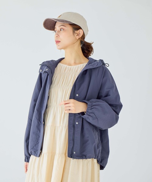 studio CLIP（スタディオクリップ）の「【撥水】ドルマンスリーブマウンテンパーカー（マウンテンパーカー・レディース・アイボリー/ベージュ・FREE）」の16枚目の写真