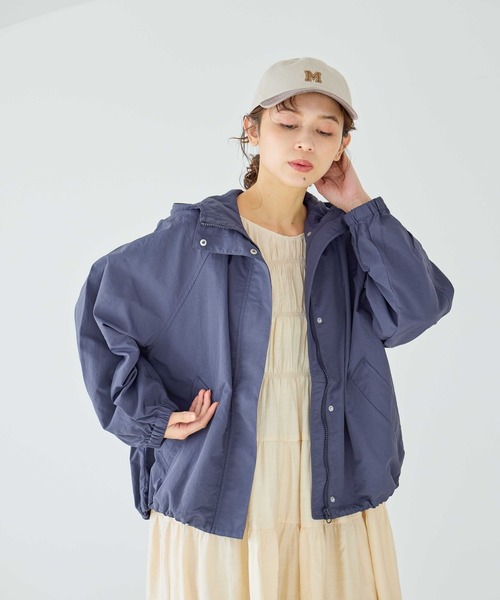 studio CLIP（スタディオクリップ）の「【撥水】ドルマンスリーブマウンテンパーカー（マウンテンパーカー・レディース・アイボリー/ベージュ・FREE）」の17枚目の写真