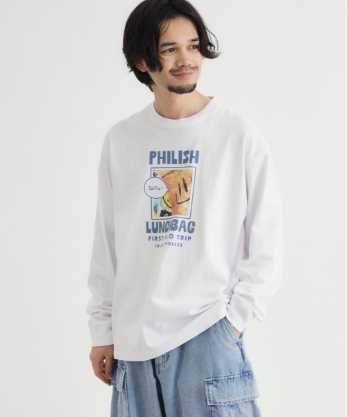 Right-on(ライトオン)の「Other(ソノタ)グラフィックプリントロングスリーブTシャツ(Tシャツ/カットソー・メンズ・ホワイト/サックスブルー/ダークグレー・S/M/L/XL)」の2枚目の写真