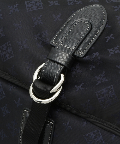 russet for traveller(ラシット フォー トラベラー)の「ボディバッグ(大)【Body Bag】(ボディバッグ/ウエストポーチ・レディース・グレー・FREE)」の8枚目の写真