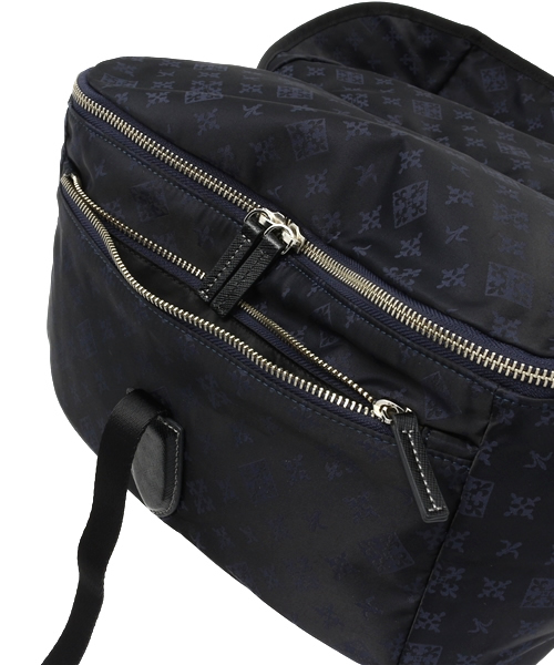 russet for traveller(ラシット フォー トラベラー)の「ボディバッグ(大)【Body Bag】(ボディバッグ/ウエストポーチ・レディース・グレー・FREE)」の9枚目の写真