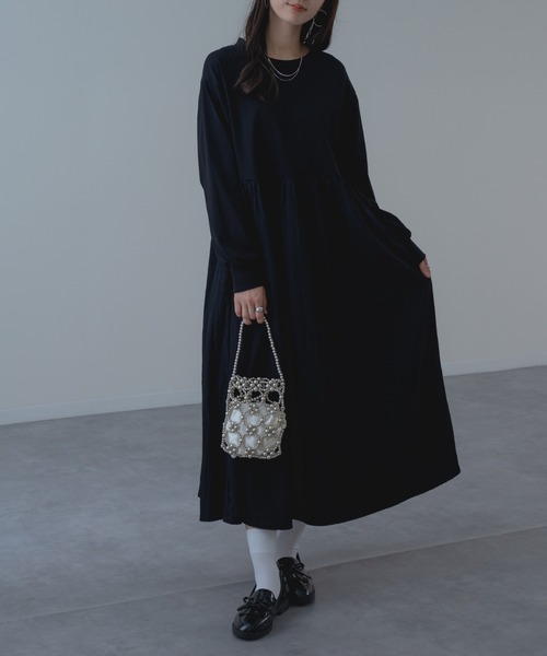 refinedworks（リファインドワークス）の「【refinedworks】異素材 切替 ワンピース！（ワンピース・レディース・ブラック/チャコールグレー・FREE）」の2枚目の写真