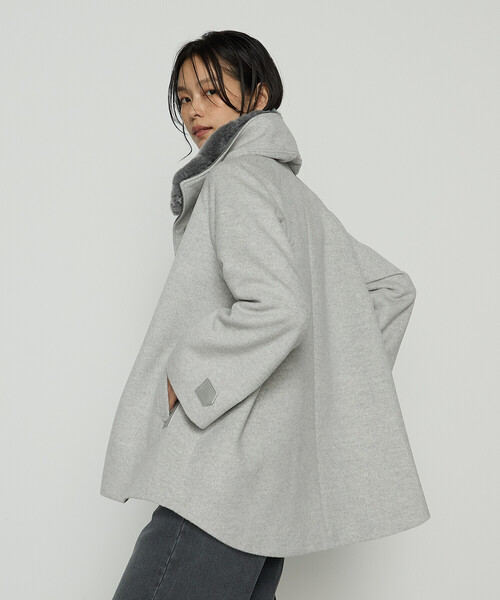 K.T KIYOKO TAKASE（キヨコタカセ）の「〔 TALLサイズ 〕 アンゴラウール ・Aラインショートコート（その他アウター・レディース・ブラウン/ブラック・15号/13号）」の8枚目の写真