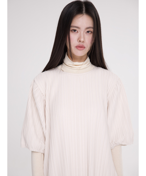 MER MER(メルメル)の「(2カラー) FW プリーツバルーンブラウス_ブラック/アイボリー(Tシャツ/カットソー・レディース・ブラック/アイボリー・FREE)」の3枚目の写真