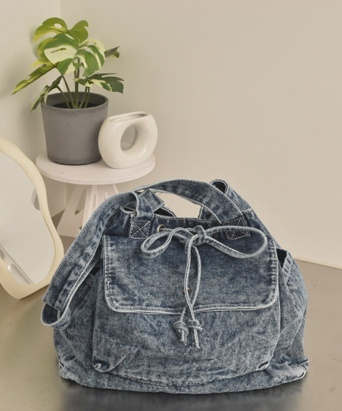 VIBGYOR Women(ヴィブジョー ウィメン)の「【float】ウォッシュドデニム 巾着 トートバック ショルダーバック(ショルダーバッグ・レディース・ブラック/ダークインディゴブルー/インディゴブルー・FREE)」の22枚目の写真