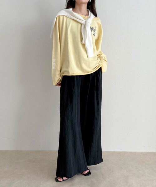 fredy emue(フレディエミュ)の「ヴィンテージ加工裏毛オフショルプルオーバー(Tシャツ/カットソー・レディース・ライトグレー/イエロー/チャコールグレー・38)」の10枚目の写真