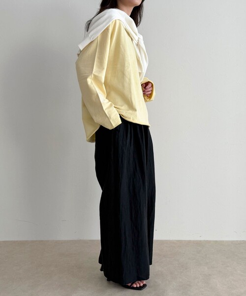 fredy emue(フレディエミュ)の「ヴィンテージ加工裏毛オフショルプルオーバー(Tシャツ/カットソー・レディース・ライトグレー/イエロー/チャコールグレー・38)」の11枚目の写真