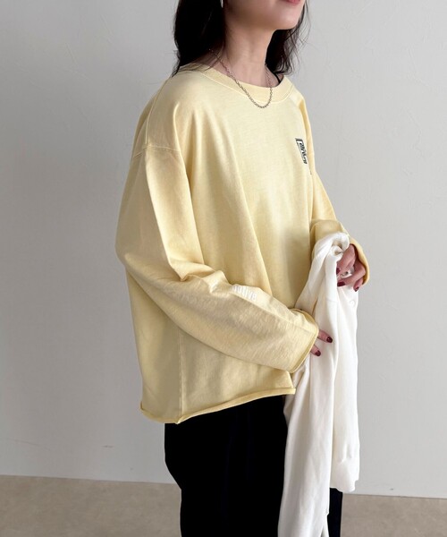 fredy emue(フレディエミュ)の「ヴィンテージ加工裏毛オフショルプルオーバー(Tシャツ/カットソー・レディース・ライトグレー/イエロー/チャコールグレー・38)」の18枚目の写真